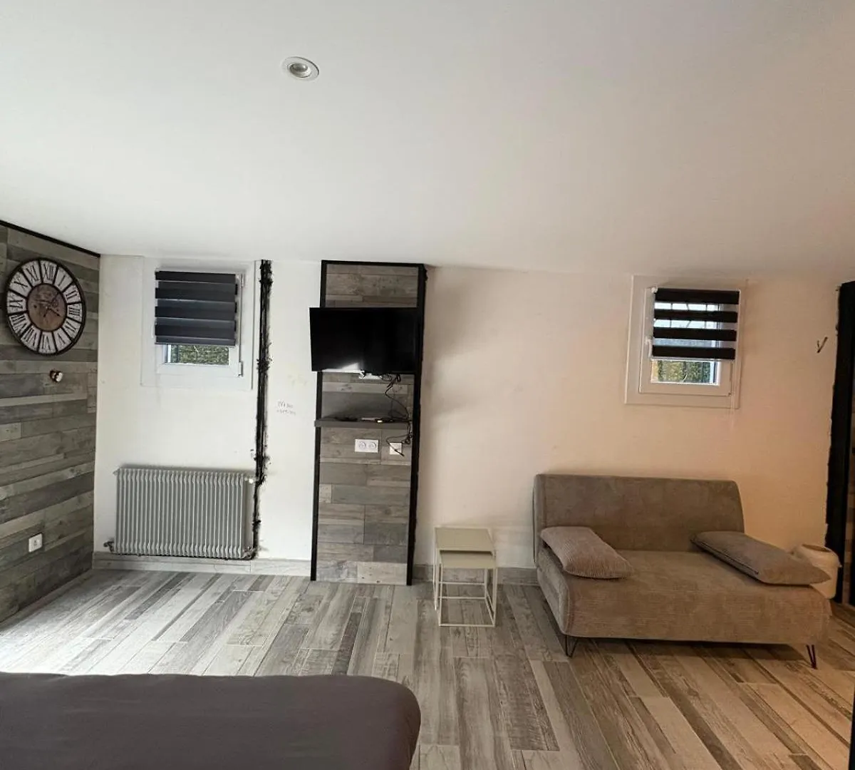 La Toulousaine Sablons  Bed & Breakfast